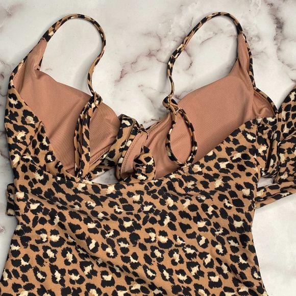 AERIE Leopard Wrap One Piece Swimsuit | Size: S - Picture 6 of 8